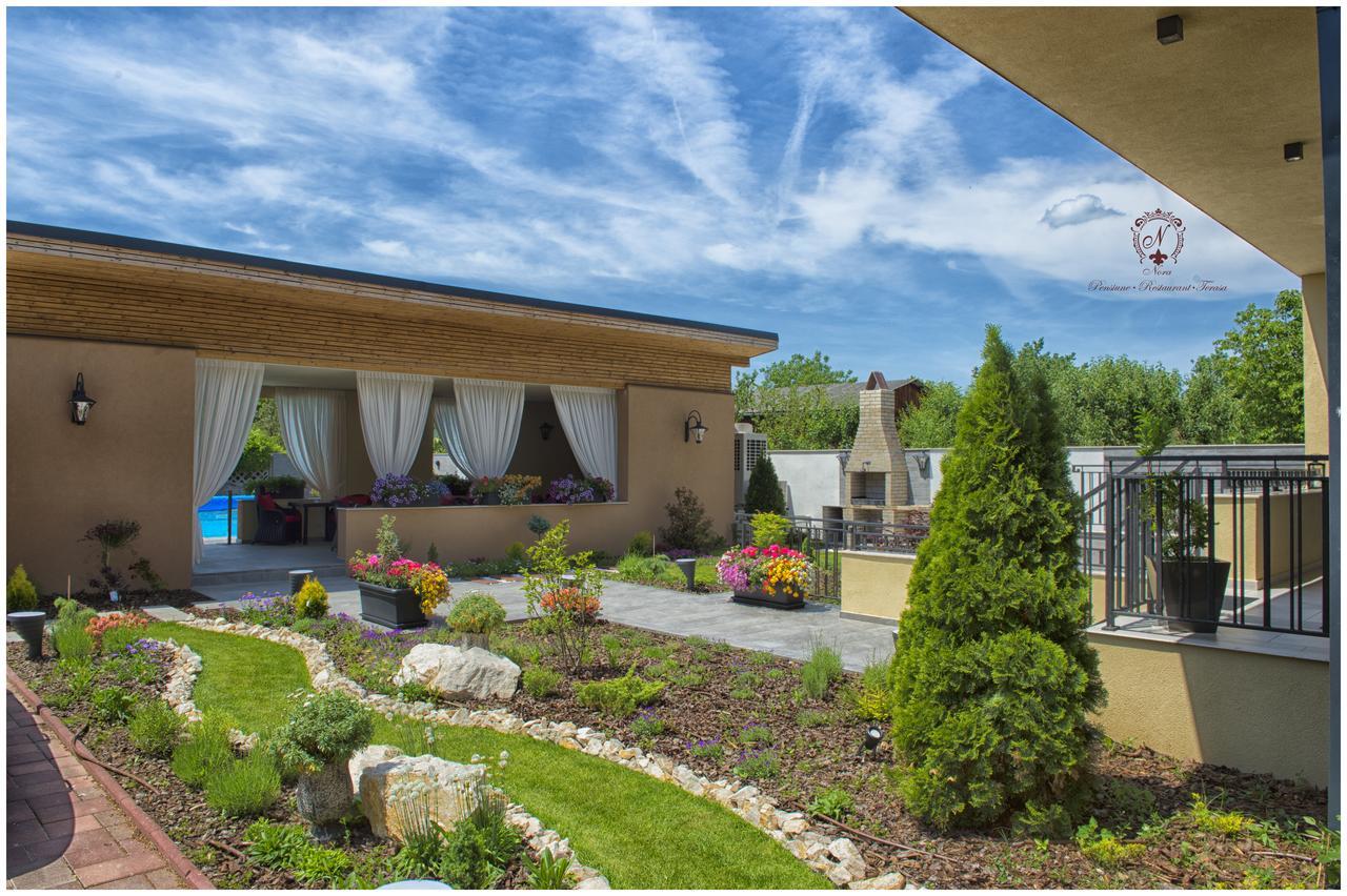 Pensiunea Nora Prestige&Prestige Art Timişoara Exterior foto